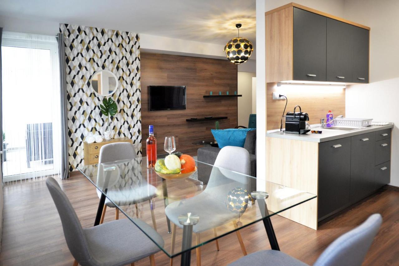 One Luxury Suites Eger Zewnętrze zdjęcie