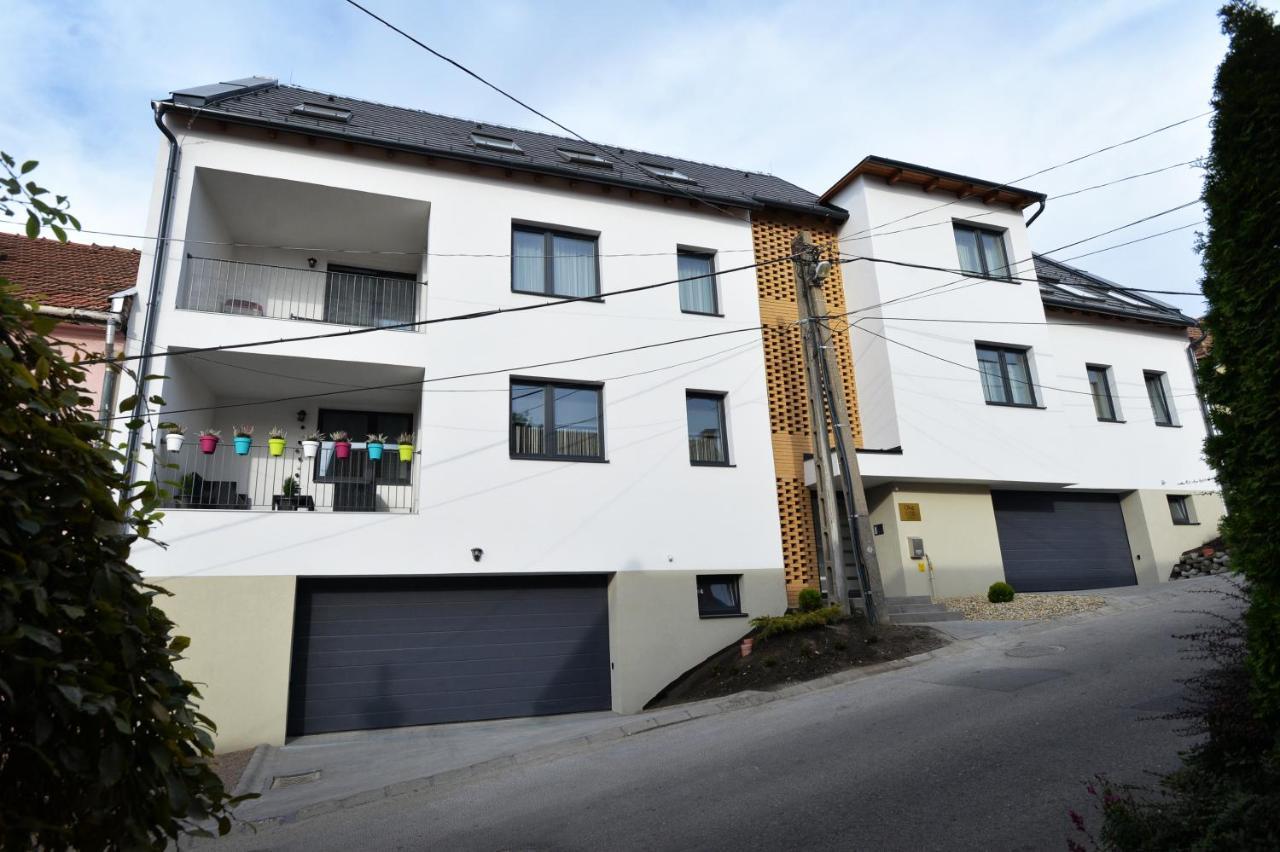 One Luxury Suites Eger Zewnętrze zdjęcie