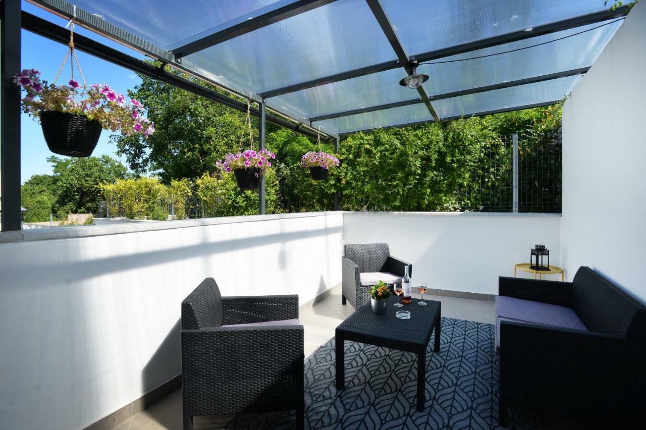One Luxury Suites Eger Zewnętrze zdjęcie